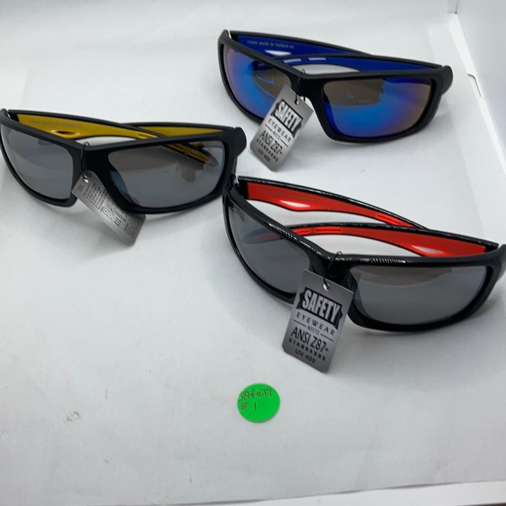 Men’s uv400 in a safety glass